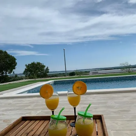 Viktorija * Vrana (Zadar)